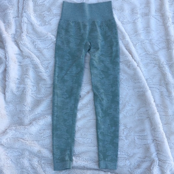 Gymshark Camo Seamless leggings . SAGE GREEN. - Picture 3 of 6